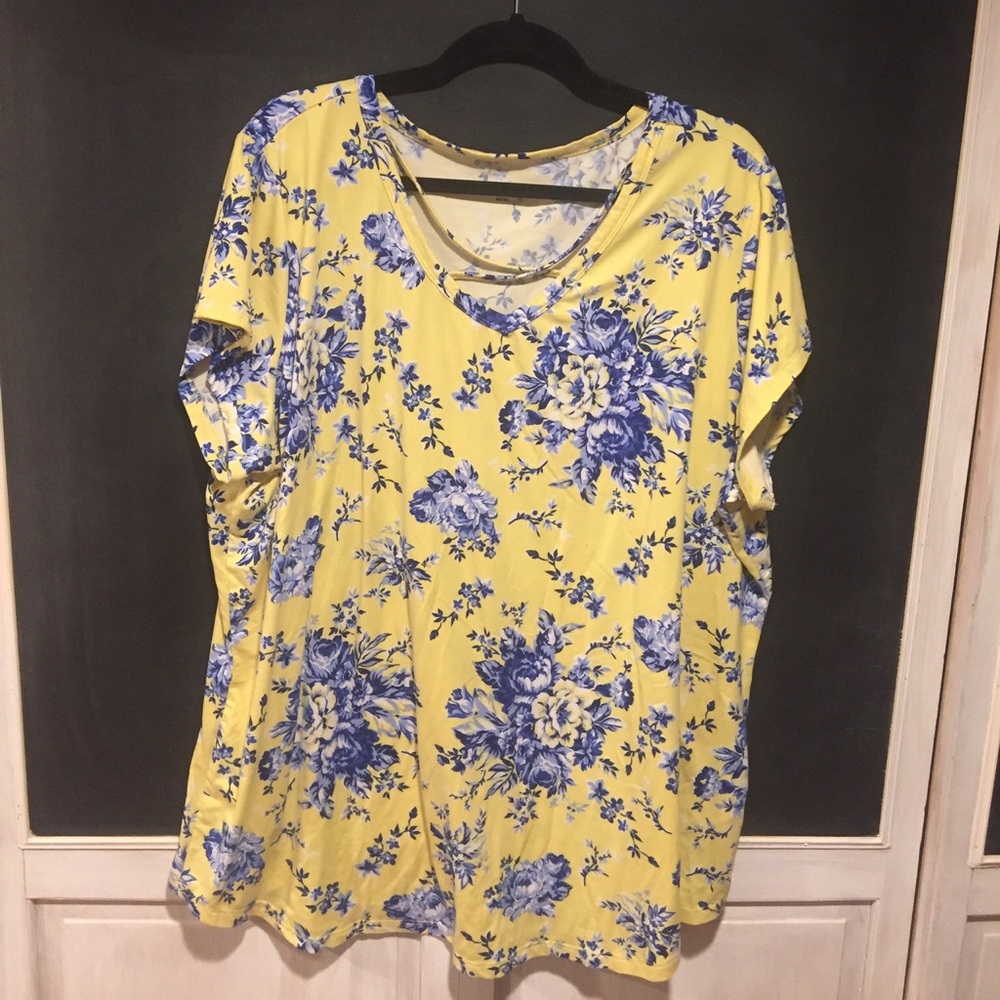 2 floral short sleeve tee